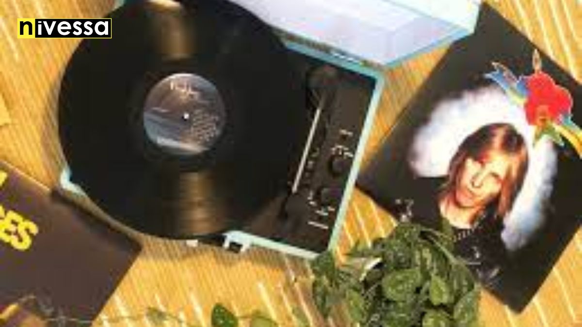 The Resurgence of Vinyl Records When Did They Make a Comeback