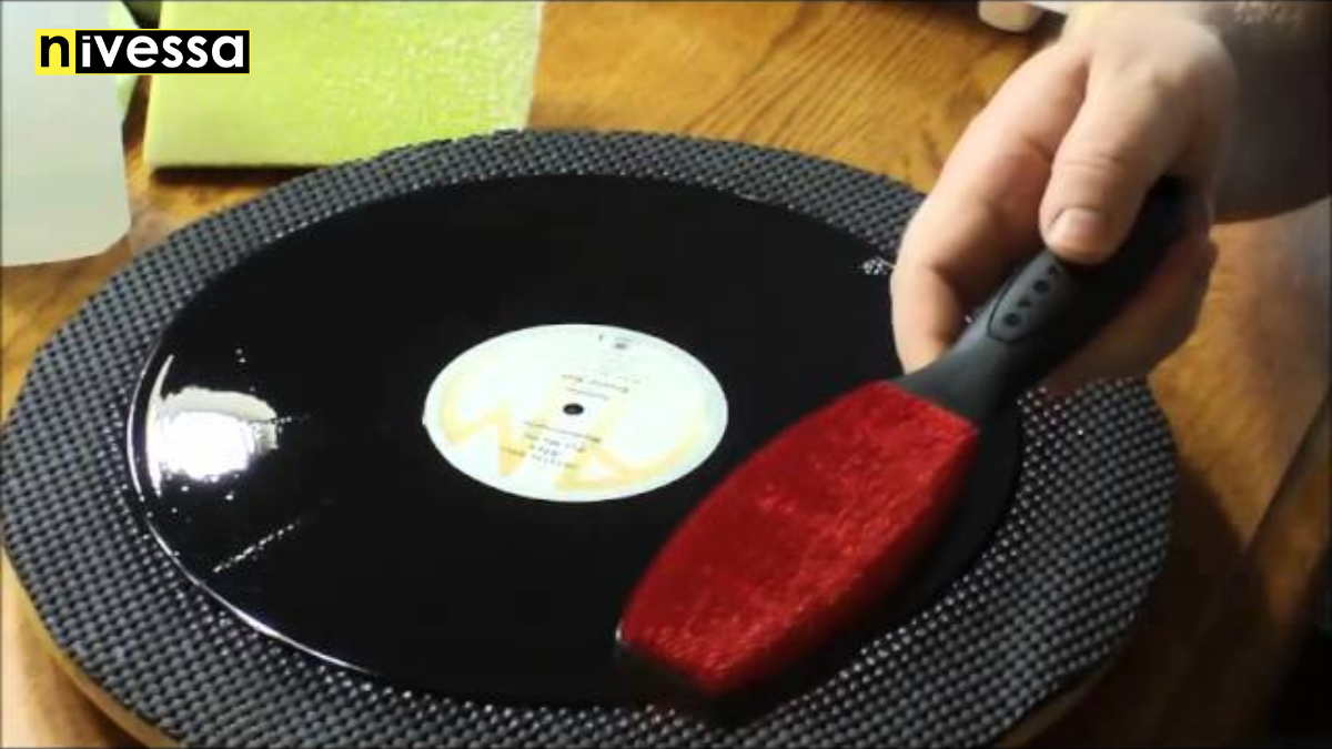 youtube how to clean vinyl records